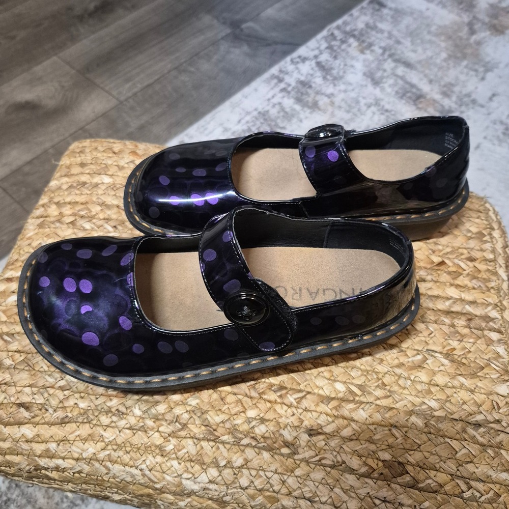 Ingaro Purple Polka Dot Patent Mary Jane Flats Womens 7